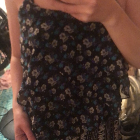 Multicolor blue white & black floral tank - Picture 2 of 3